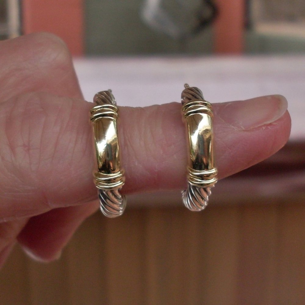 David Yurman Metro Single Hoop Earrings - 14K/925